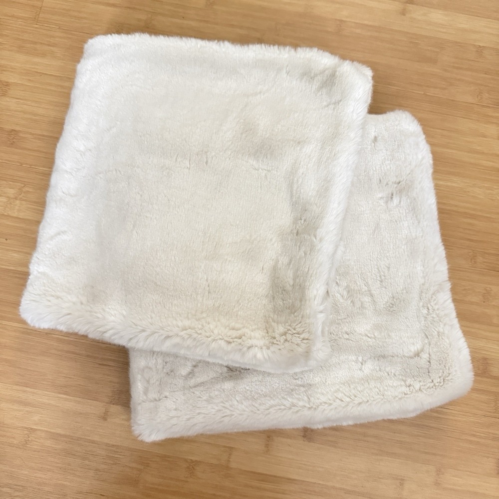 Set Of 2 Pottery Barn 26x26 Ivory Faux Fur Pillow Cover w/Zipper Close